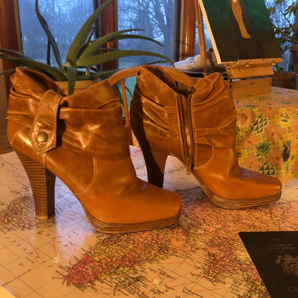 Women’s boots